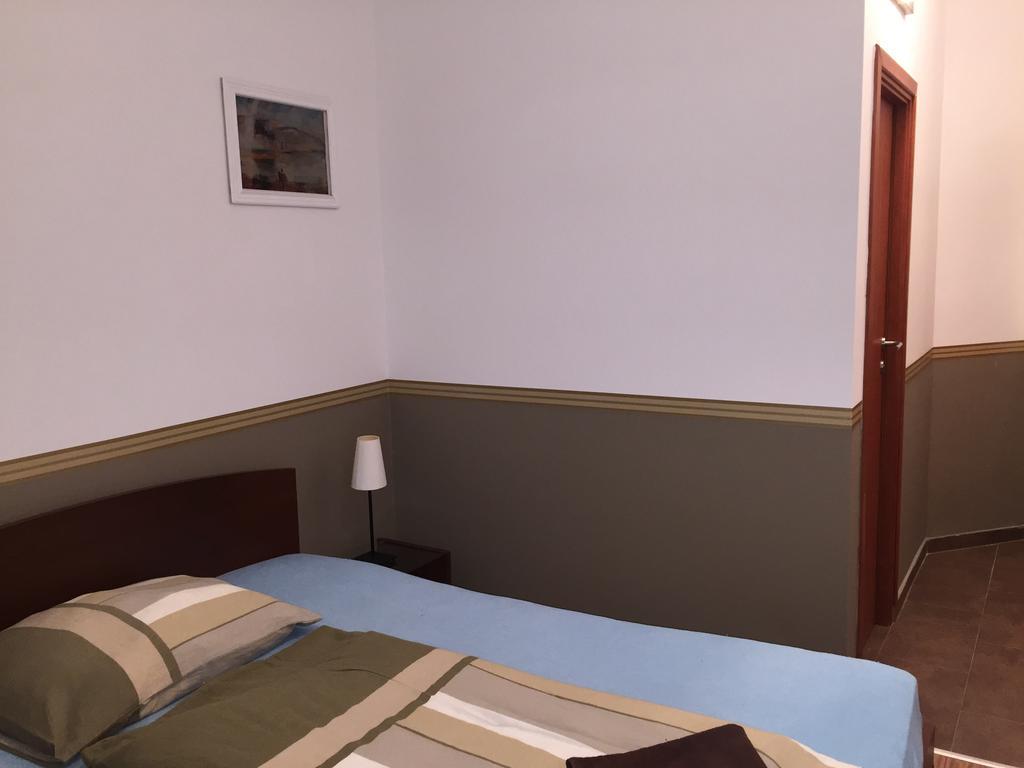 Elvis Guesthouse Budapeşte Dış mekan fotoğraf