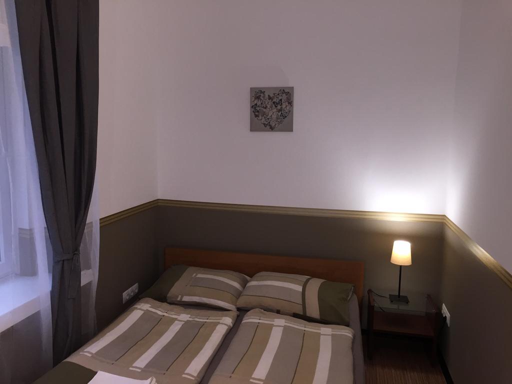Elvis Guesthouse Budapeşte Dış mekan fotoğraf